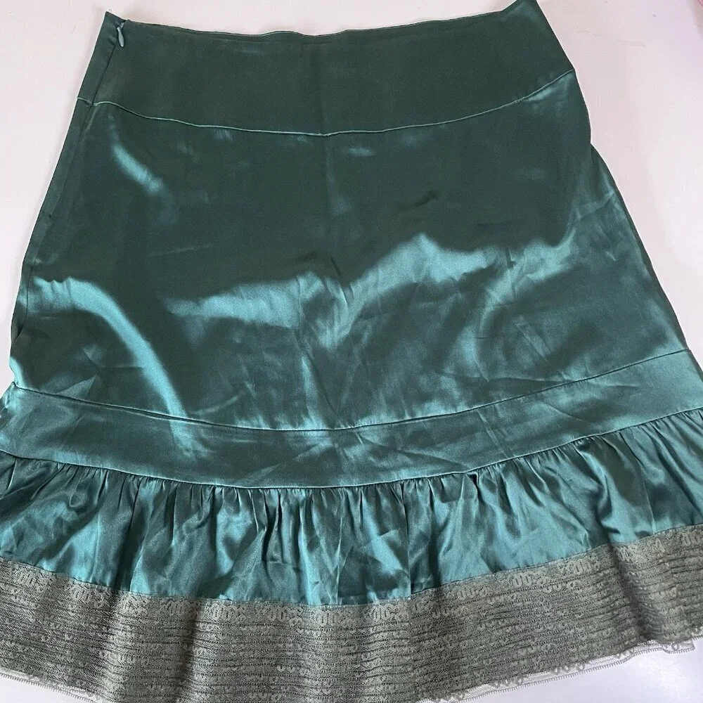 Y2K Marciano Forest Green 100% Silk Skirt Size 10 Party Holiday Work Office NWOT